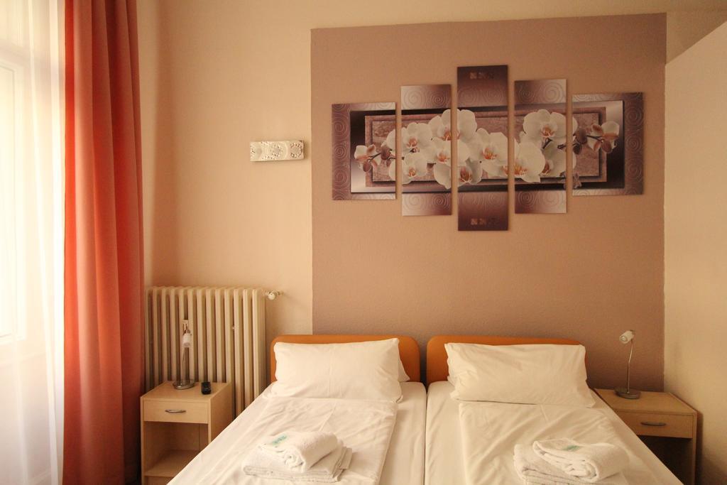 Hotel Elegia Am Kurfuerstendamm Берлин Номер фото